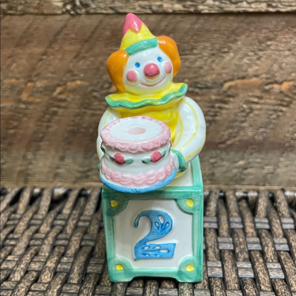 Avon Year-To-Year Birthday Candle Holder Years 1-4 Clown Ceramic 1983 VINTAGE - Picture 2 of 12
